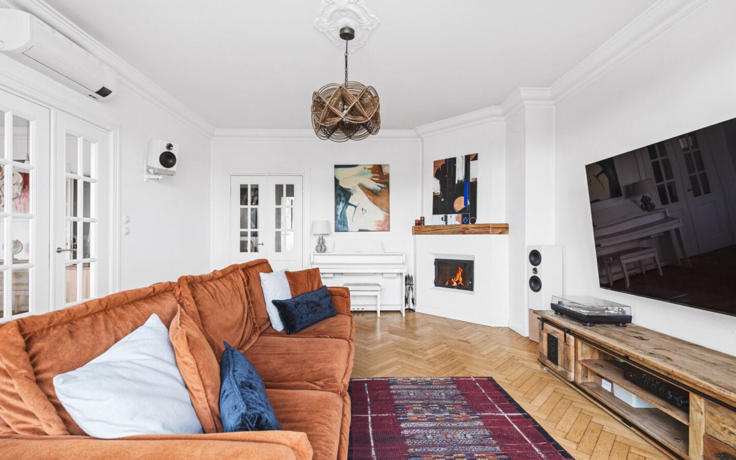 Mieszkanie na sprzedaż - Warszawa, Śródmieście, Vilea Property Butique 1