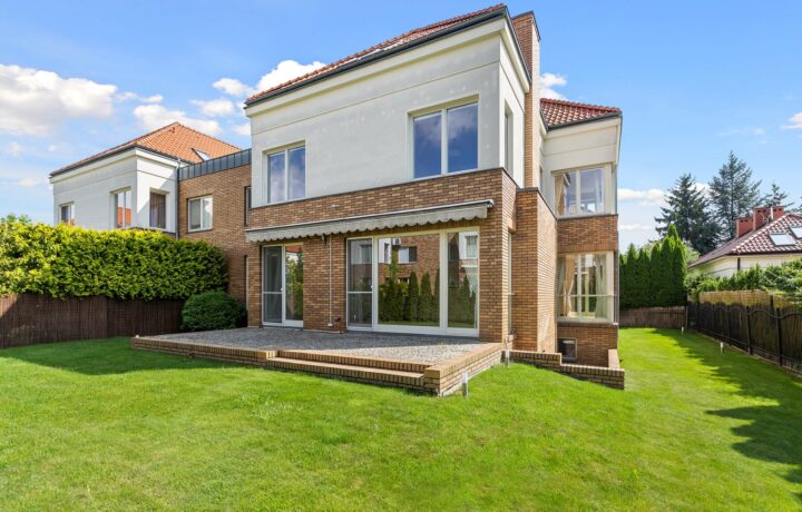 Dom do wynajęcia - Warszawa, Wilanów, Vilea Property Butique 1