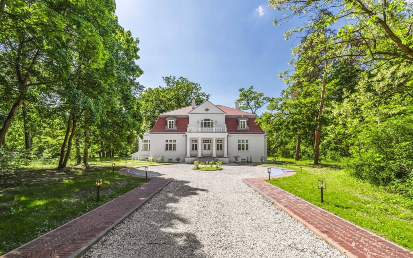 Dom na sprzedaż - Konstancin-Jeziorna, Vilea Property Butique 1