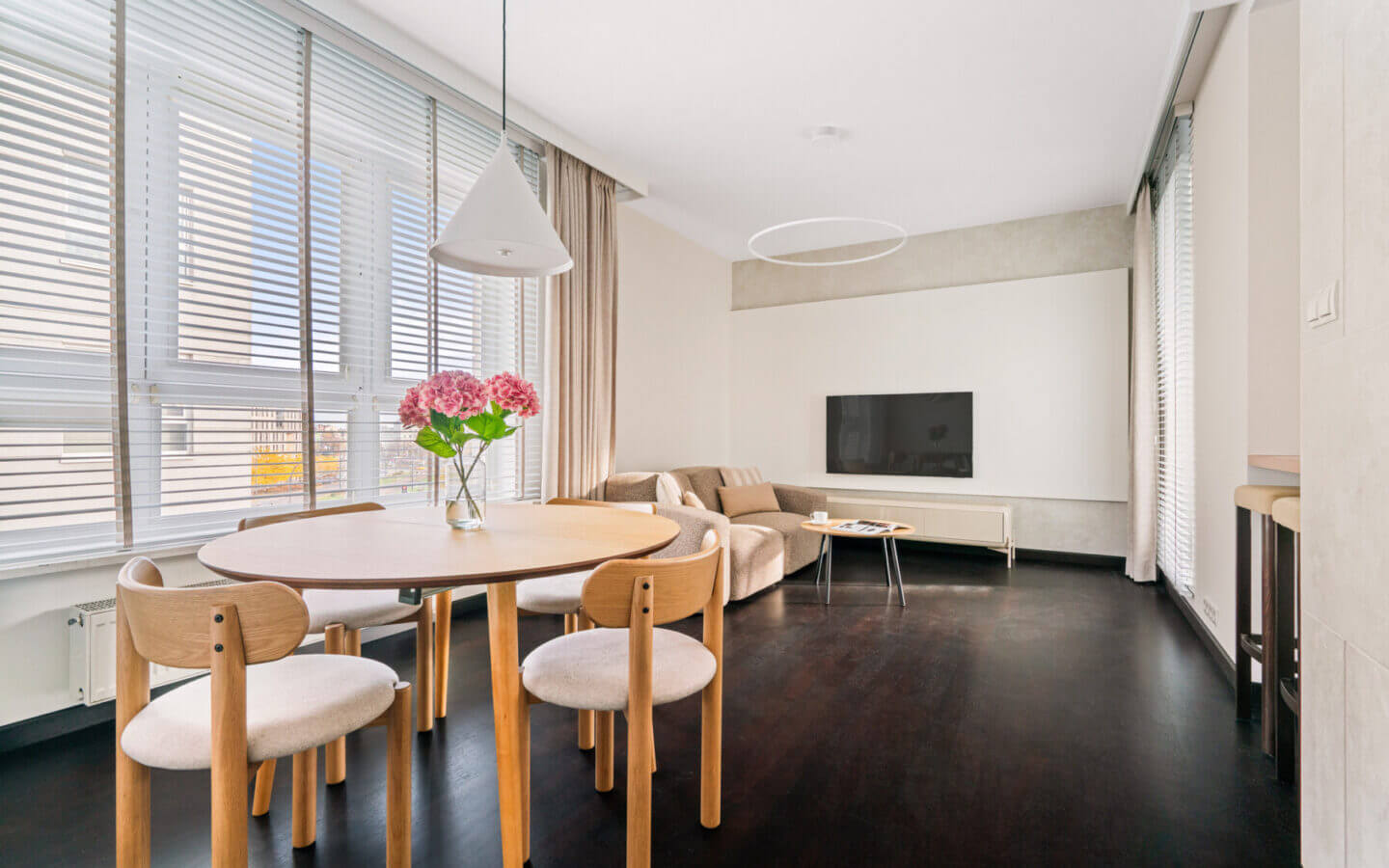 Mieszkanie do wynajęcia - Warszawa, Śródmieście, ul. Stawki, Vilea Property Butique 1