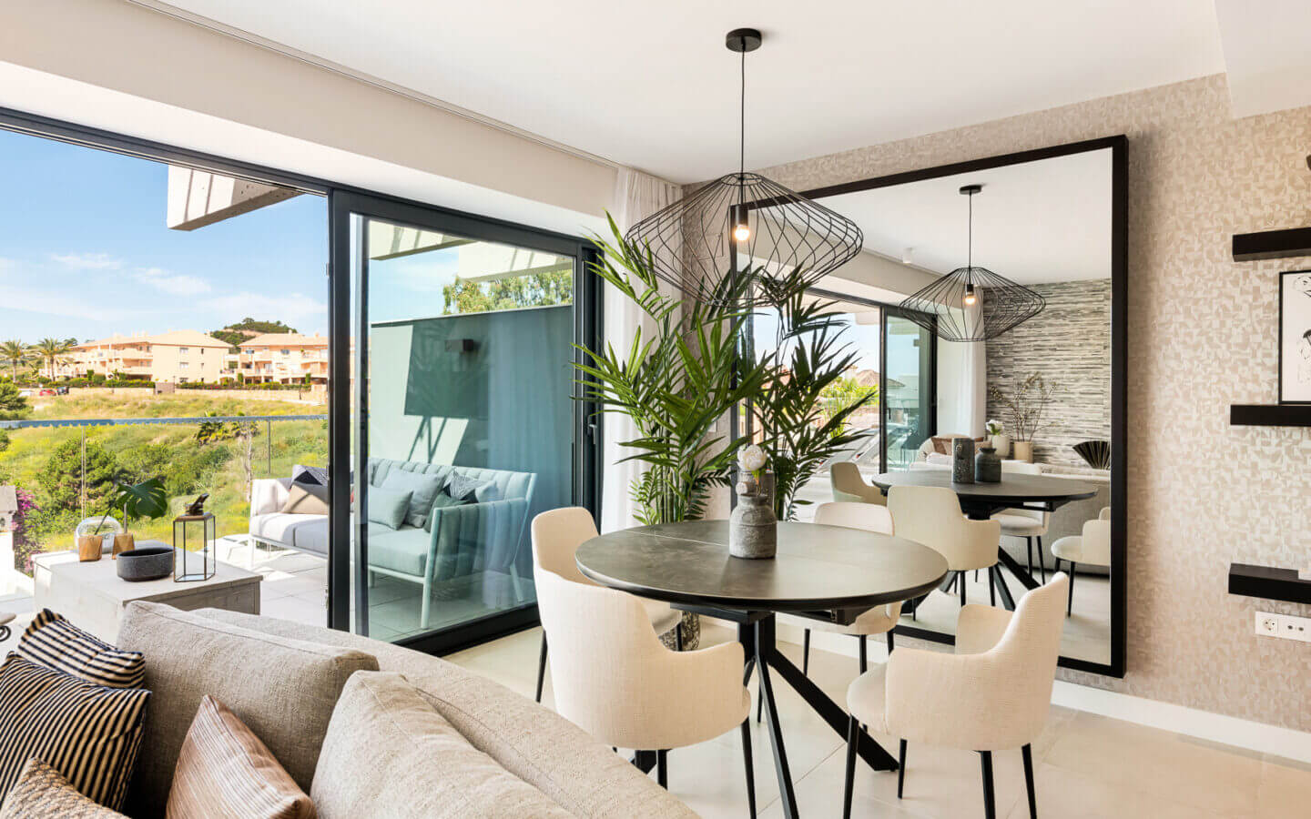 Mieszkanie na sprzedaż - Estepona, Costa del Sol, Malaga, Andaluzja, Hiszpania, Vilea Property Butique 1