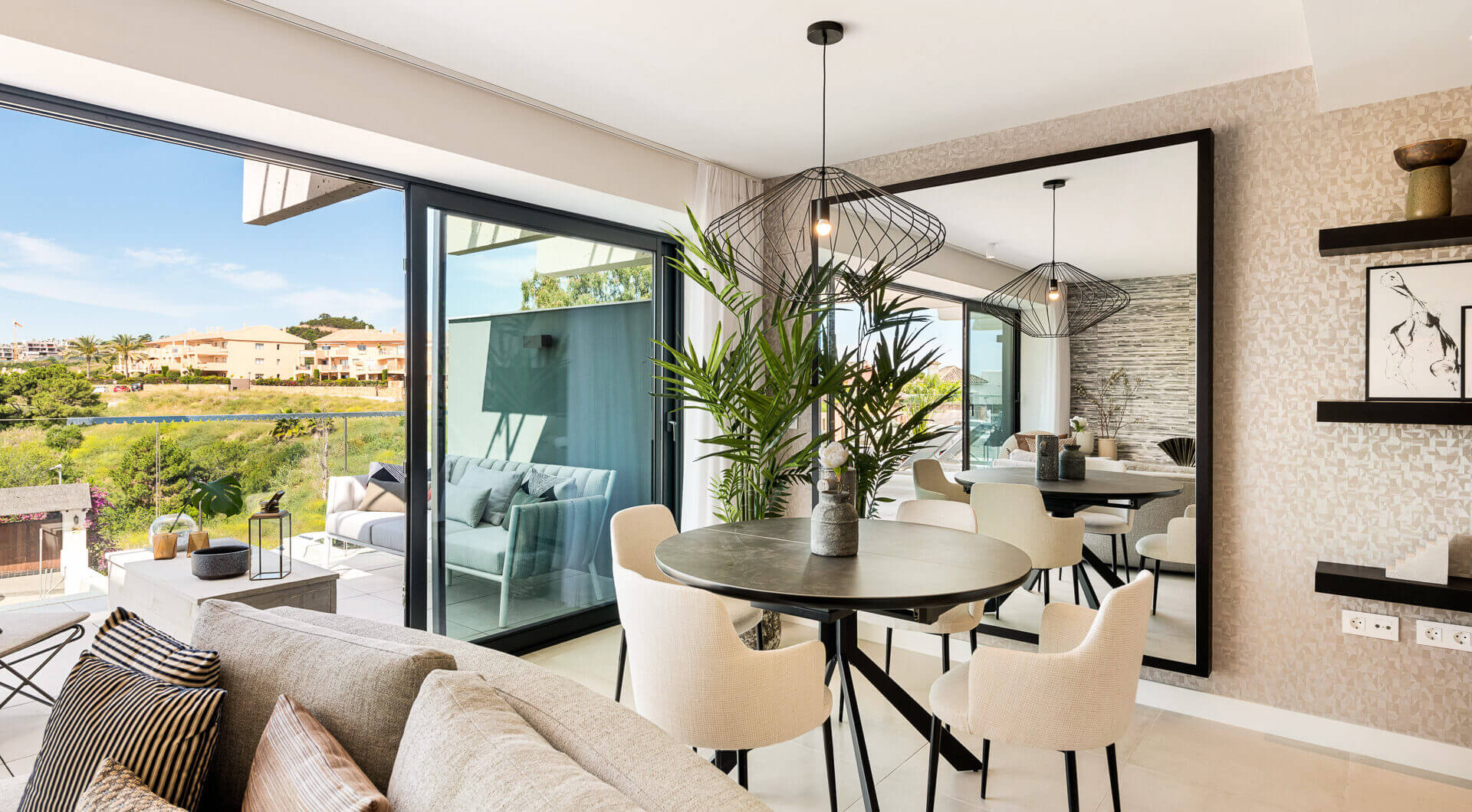 Mieszkanie na sprzedaż - Estepona, Costa del Sol, Malaga, Andaluzja, Hiszpania, Vilea Property Butique 1