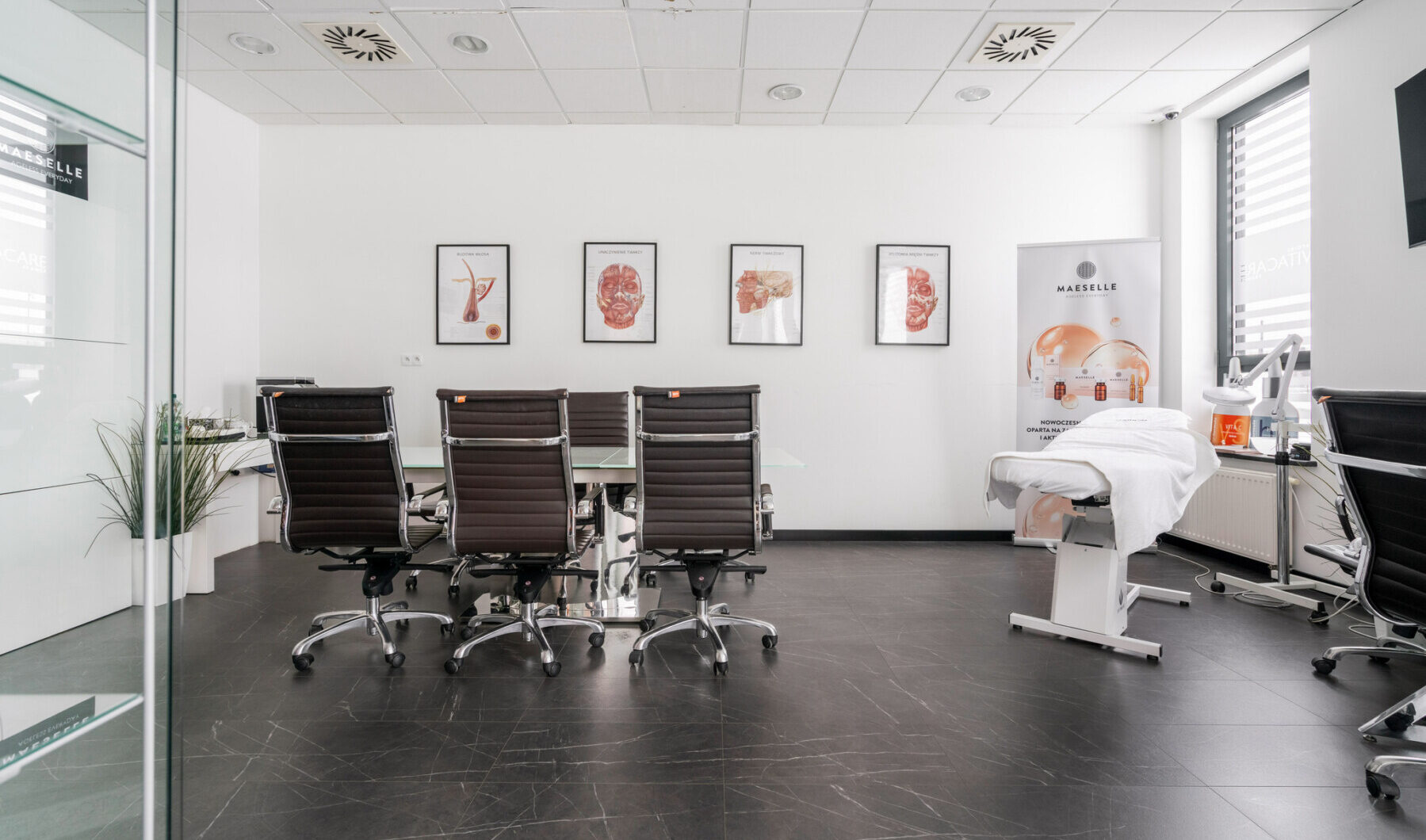 Lokal komercyjny na sprzedaż - Warszawa, Ochota, Vilea Property Butique 3