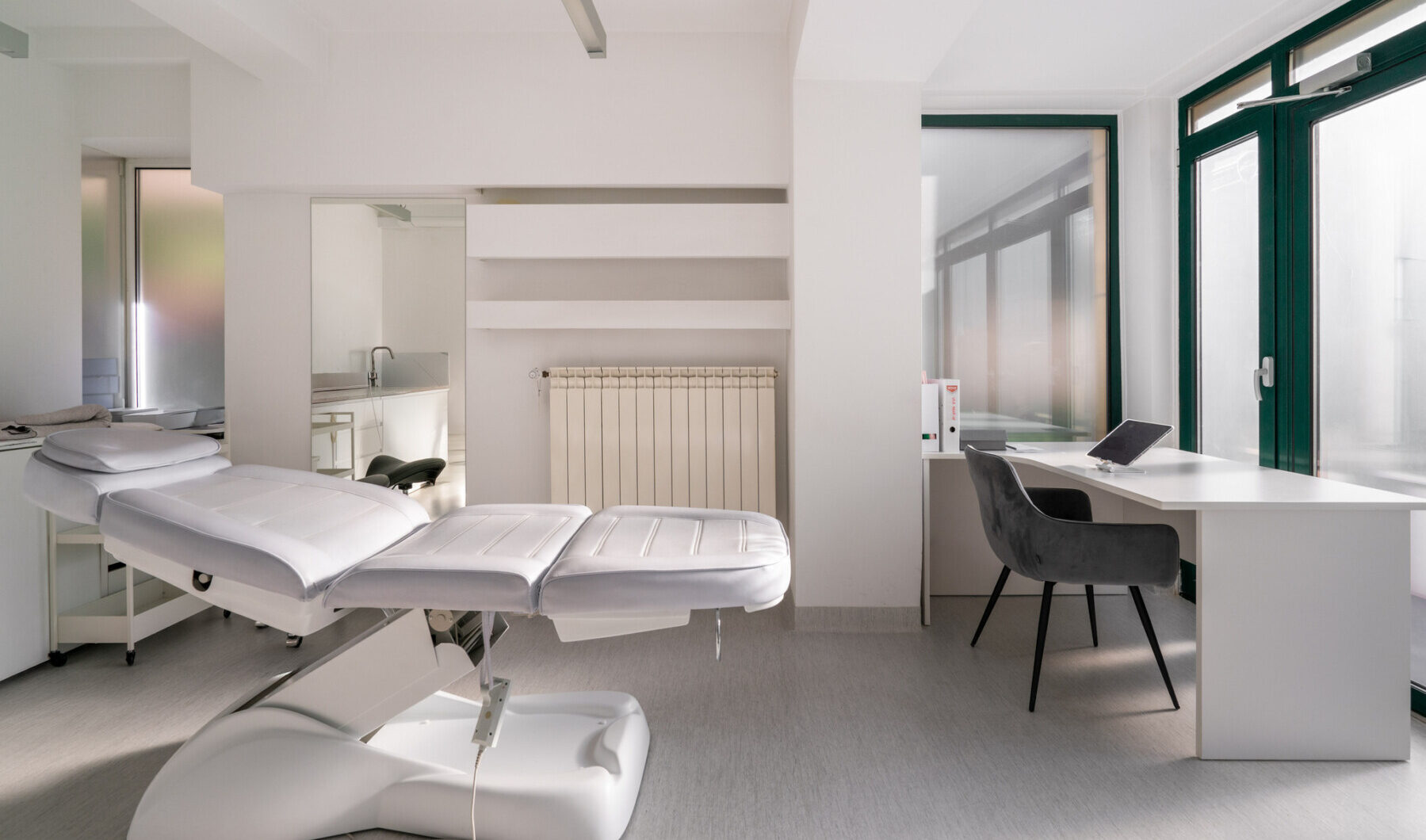 Lokal komercyjny do wynajęcia - Warszawa, Wilanów, Vilea Property Butique 2