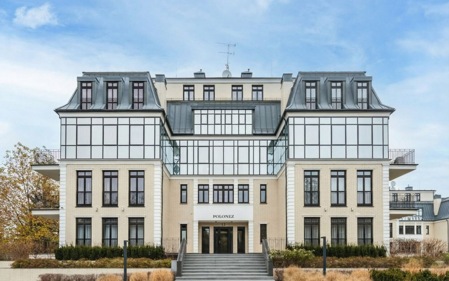 Mieszkanie do wynajęcia - Konstancin-Jeziorna, ul. Dworska 13, Vilea Property Butique 1