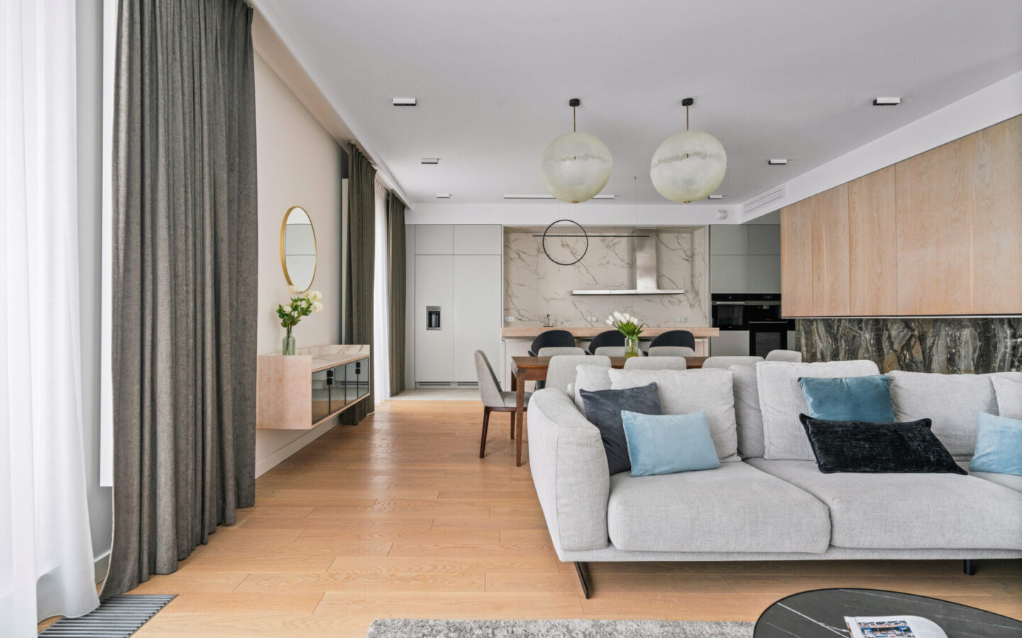 Mieszkanie na sprzedaż - Warszawa, Śródmieście, ul. 29 Listopada, Vilea Property Butique 1