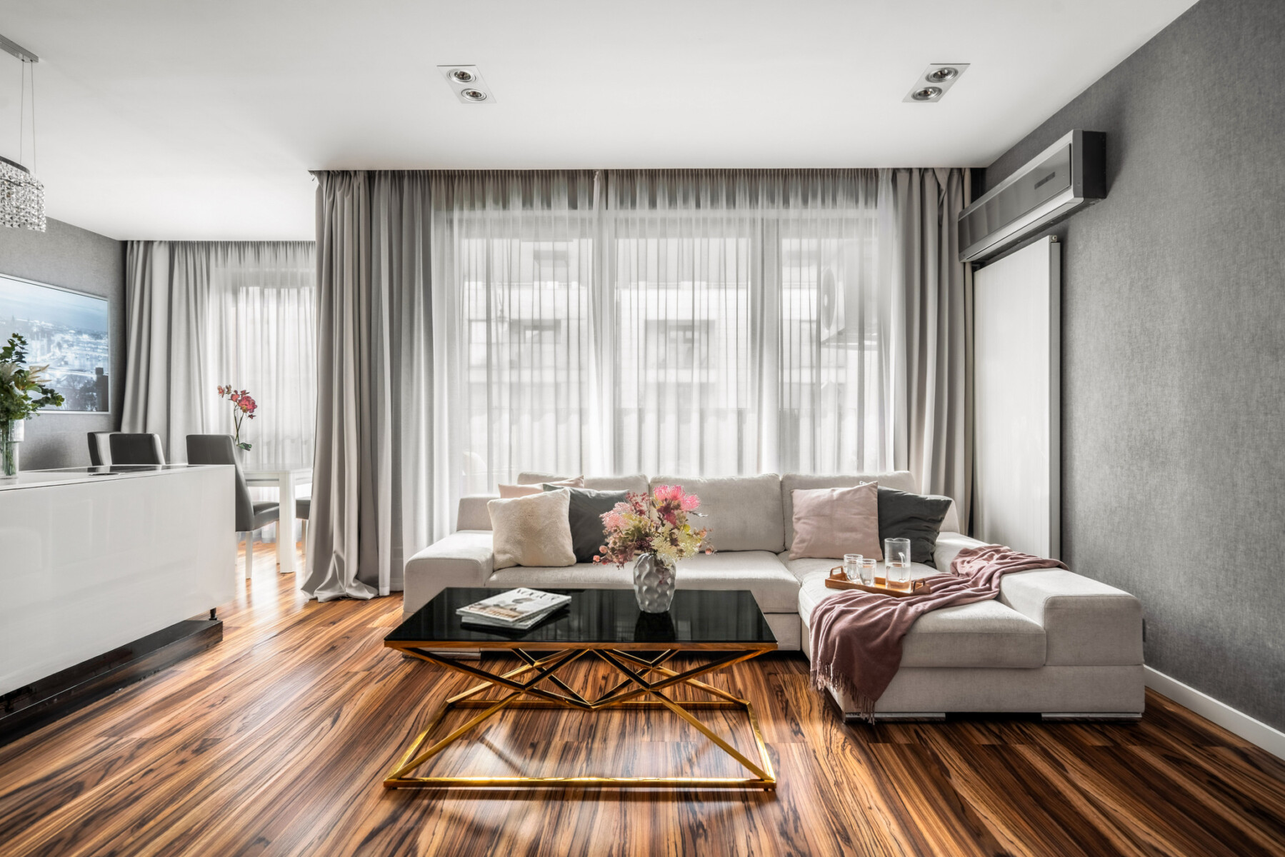 Mieszkanie na sprzedaż - Warszawa, Wilanów, ul. Kazachska, Vilea Property Butique 1