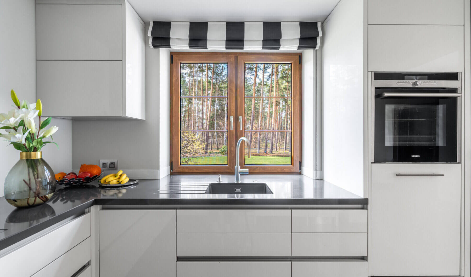 Dom na sprzedaż - Józefów, Vilea Property Butique 9