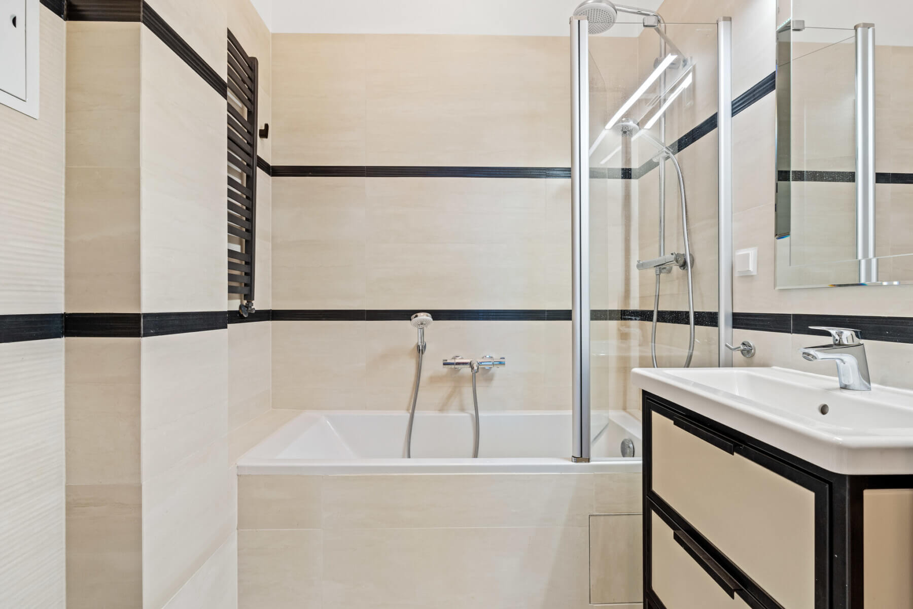 Mieszkanie na sprzedaż - Warszawa, ul. Poznańska, Vilea Property Butique 9