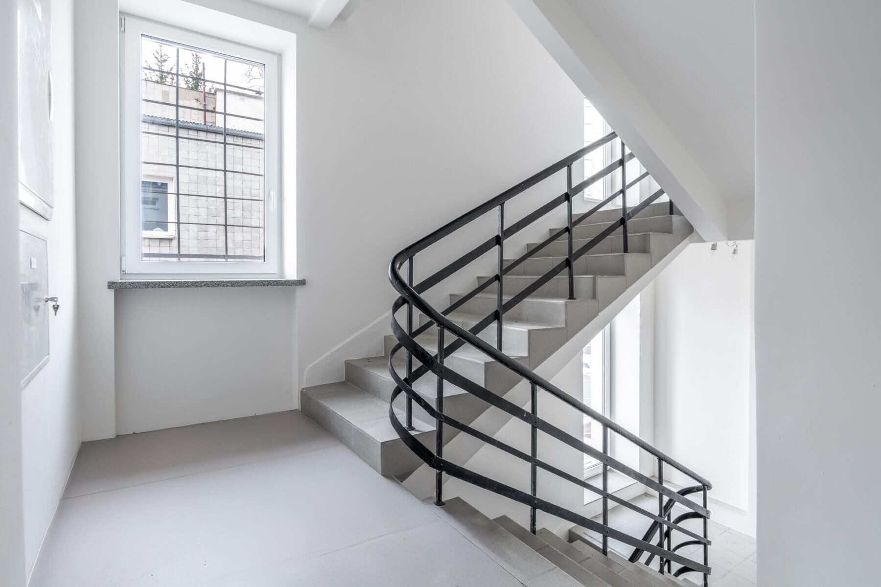 Lokal komercyjny do wynajęcia - Warszawa, Żoliborz, ul. stacja metra Plac Wilsona, Vilea Property Butique 1
