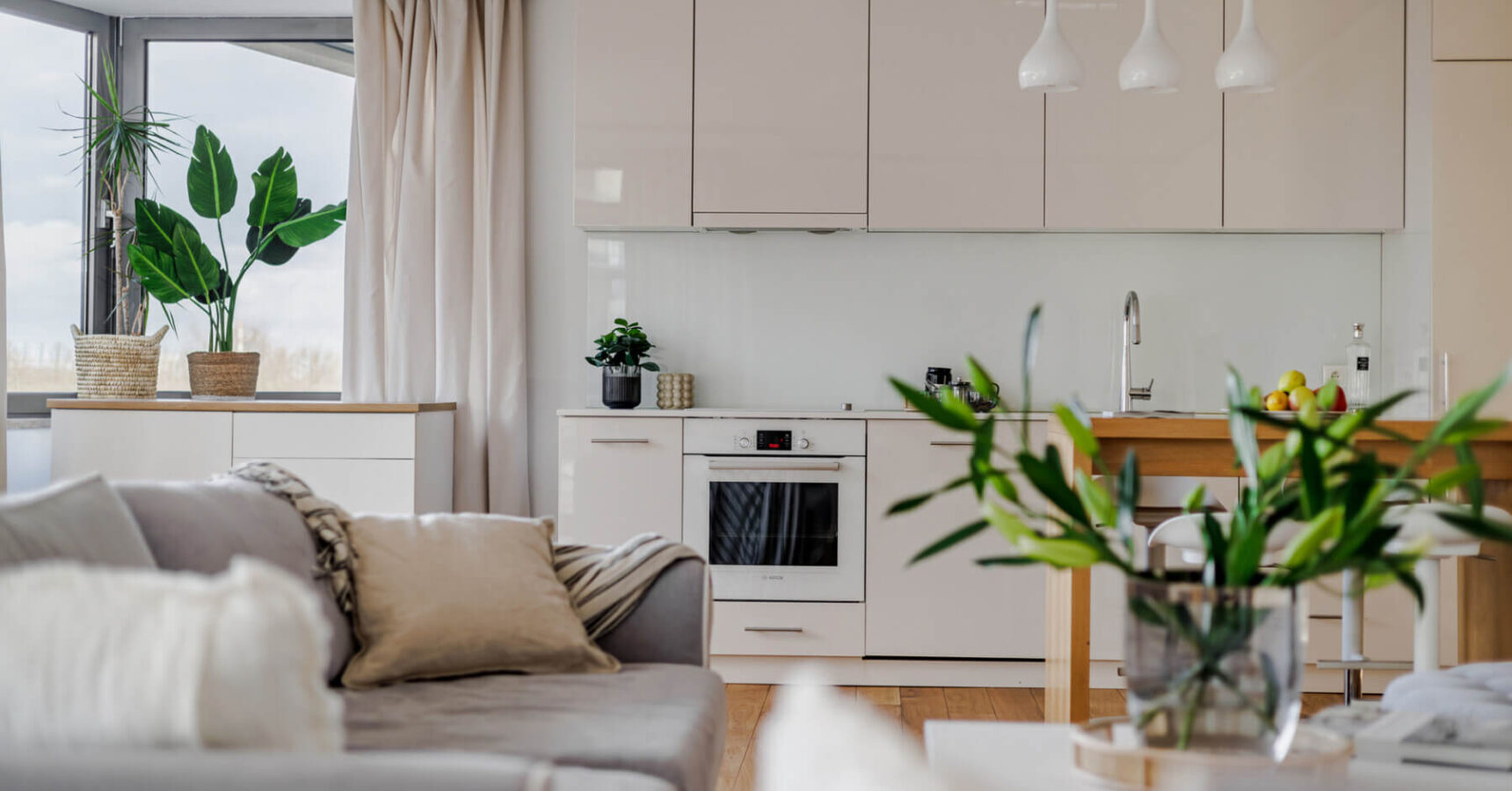 Mieszkanie do wynajęcia - Warszawa, Śródmieście, ul. Książęca, Vilea Property Butique 1