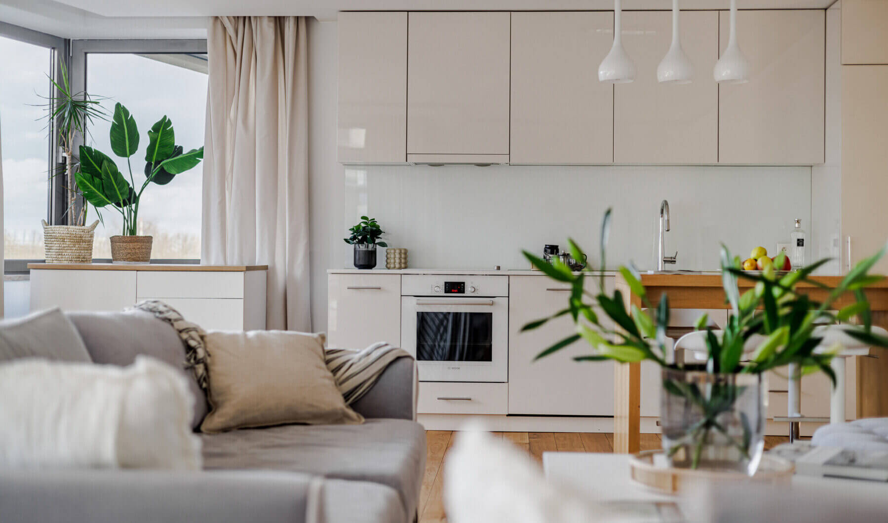 Mieszkanie do wynajęcia - Warszawa, Śródmieście, ul. Książęca, Vilea Property Butique 1