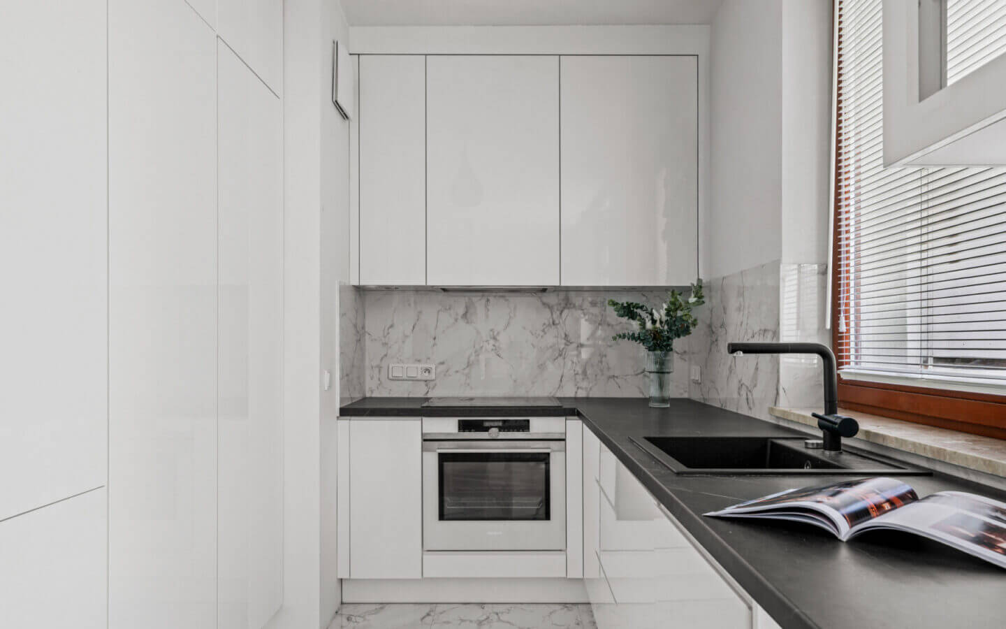 Mieszkanie na sprzedaż - Warszawa, Mokotów, ul. Obrzeżna, Vilea Property Butique 1