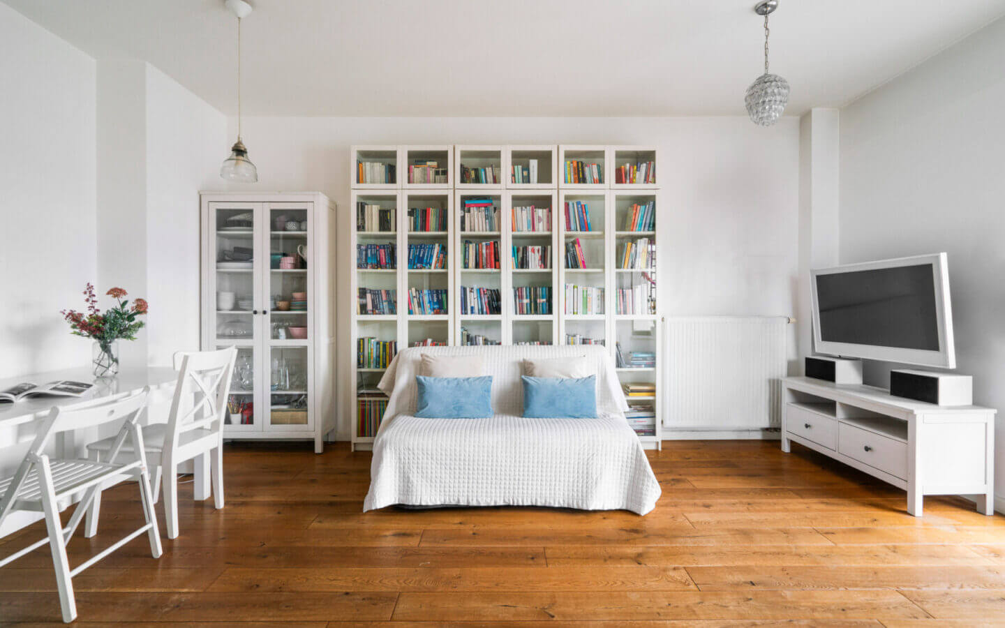 Mieszkanie na sprzedaż - Warszawa, Wola, ul. Jana Olbrachta, Vilea Property Butique 1