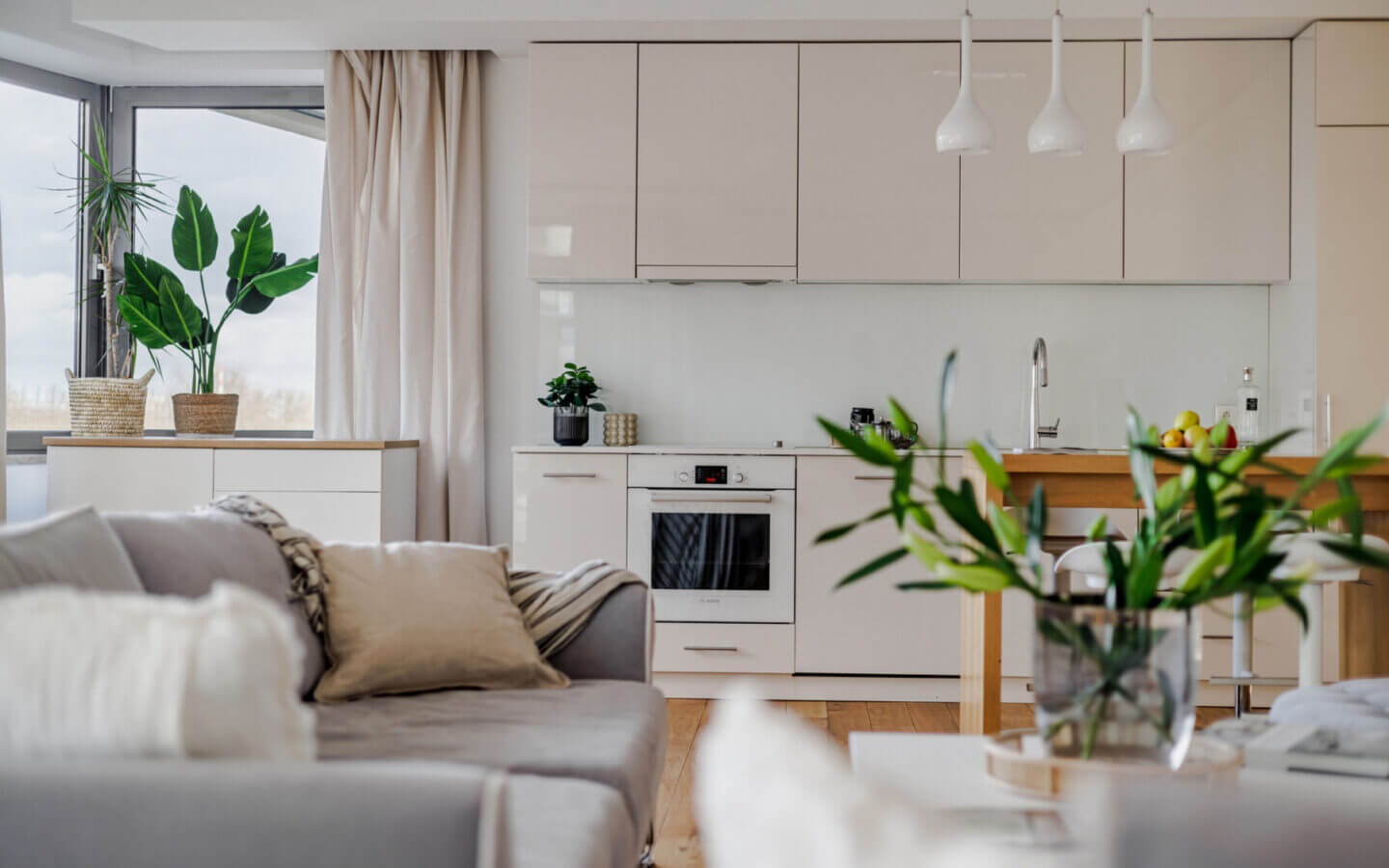 Mieszkanie do wynajęcia - Warszawa, Śródmieście, ul. Książęca, Vilea Property Butique 1