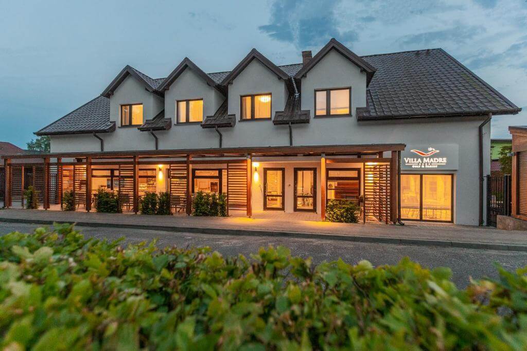 Lokal komercyjny do wynajęcia - Wisełka, Wolin, Vilea Property Butique 1