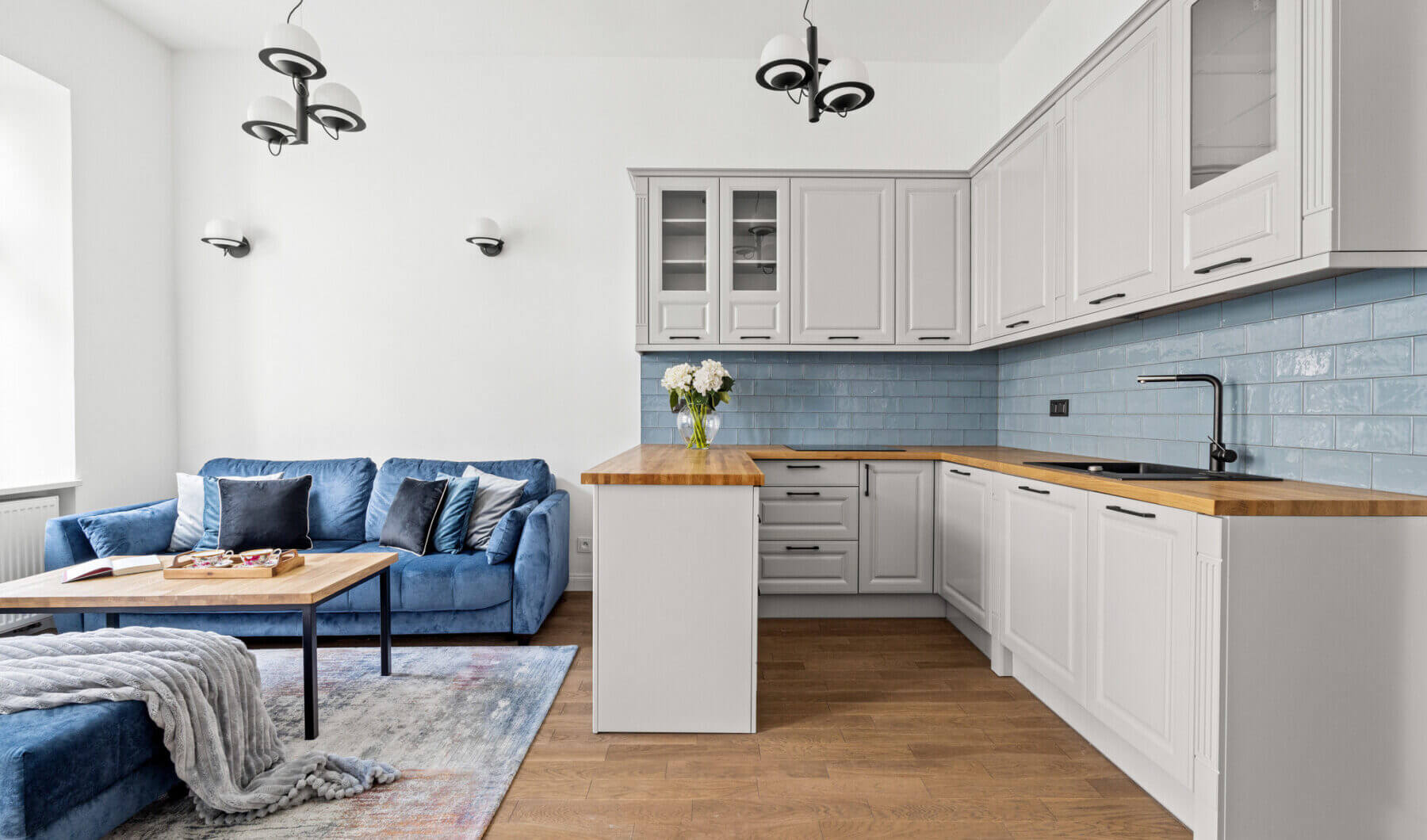 Mieszkanie na sprzedaż - Warszawa, ul. Poznańska, Vilea Property Butique 1
