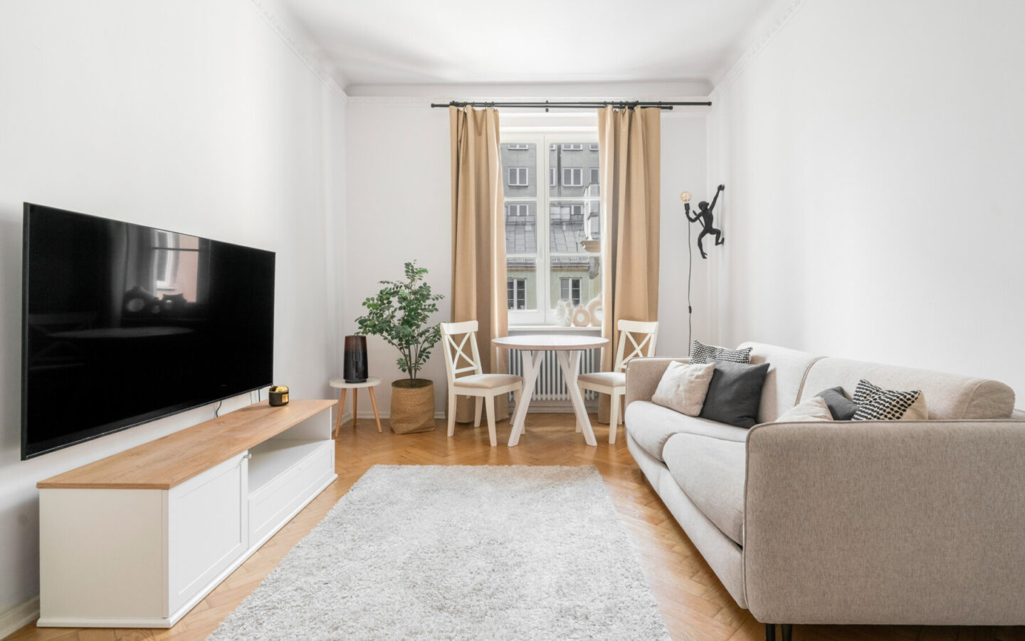 Mieszkanie do wynajęcia - Warszawa, Śródmieście, ul. Widok, Vilea Property Butique 1
