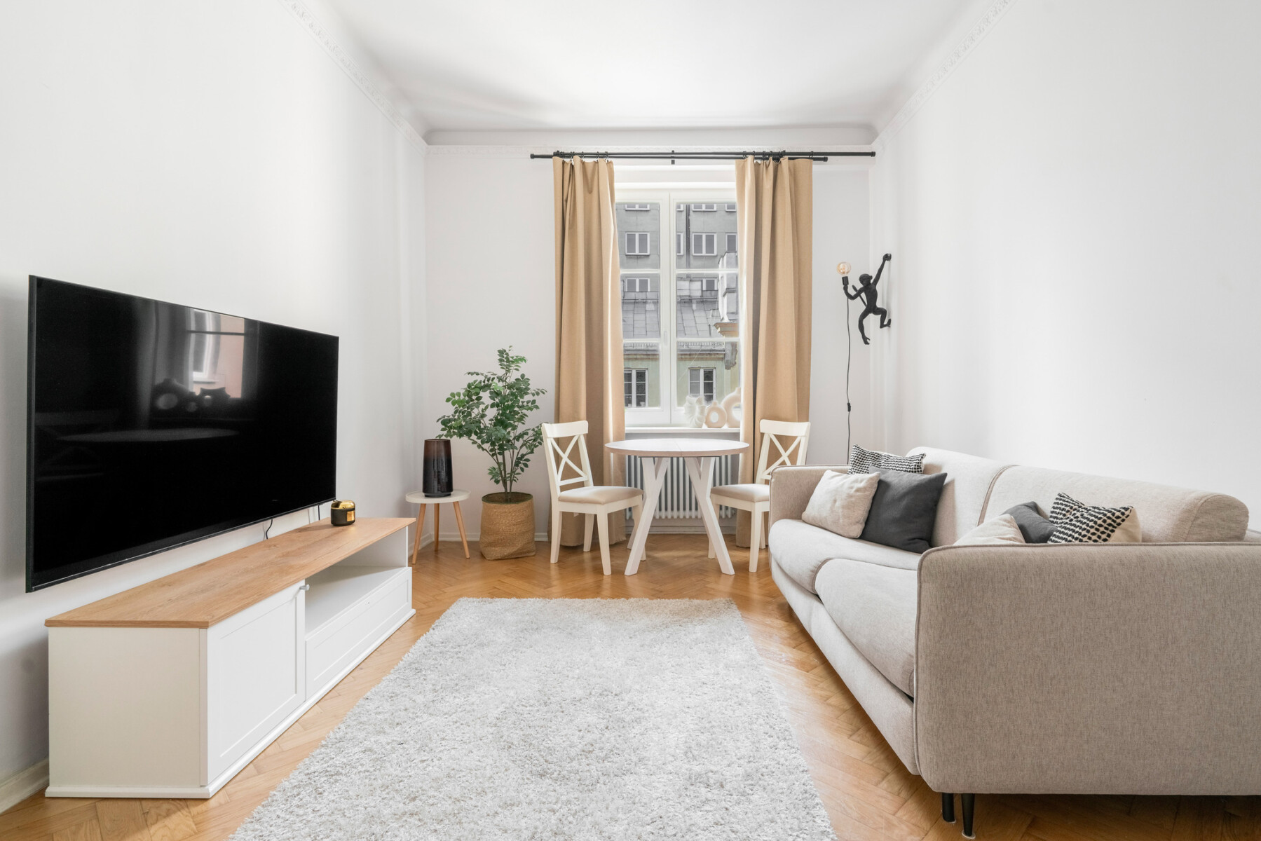 Mieszkanie do wynajęcia - Warszawa, Śródmieście, ul. Widok, Vilea Property Butique 1