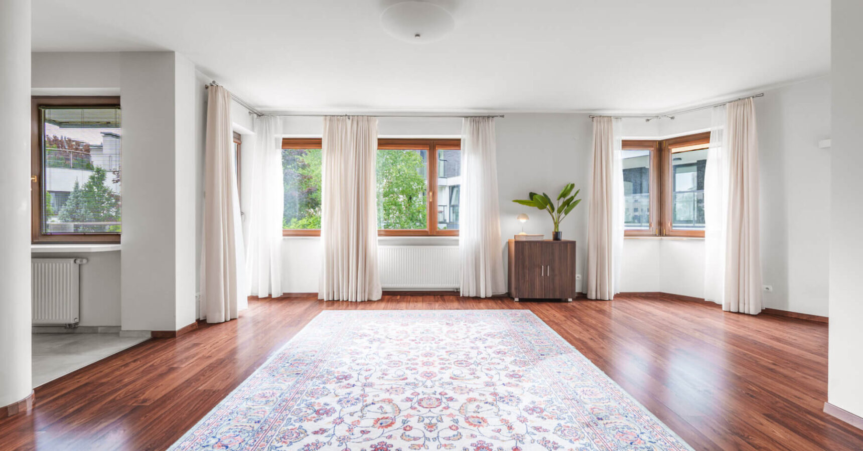 Mieszkanie do wynajęcia - Warszawa, Wilanów, ul. Sarmacka, Vilea Property Butique 1