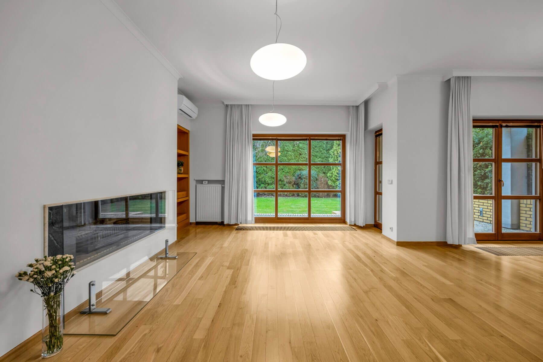 Dom do wynajęcia - Warszawa, Wilanów, Vilea Property Butique 1