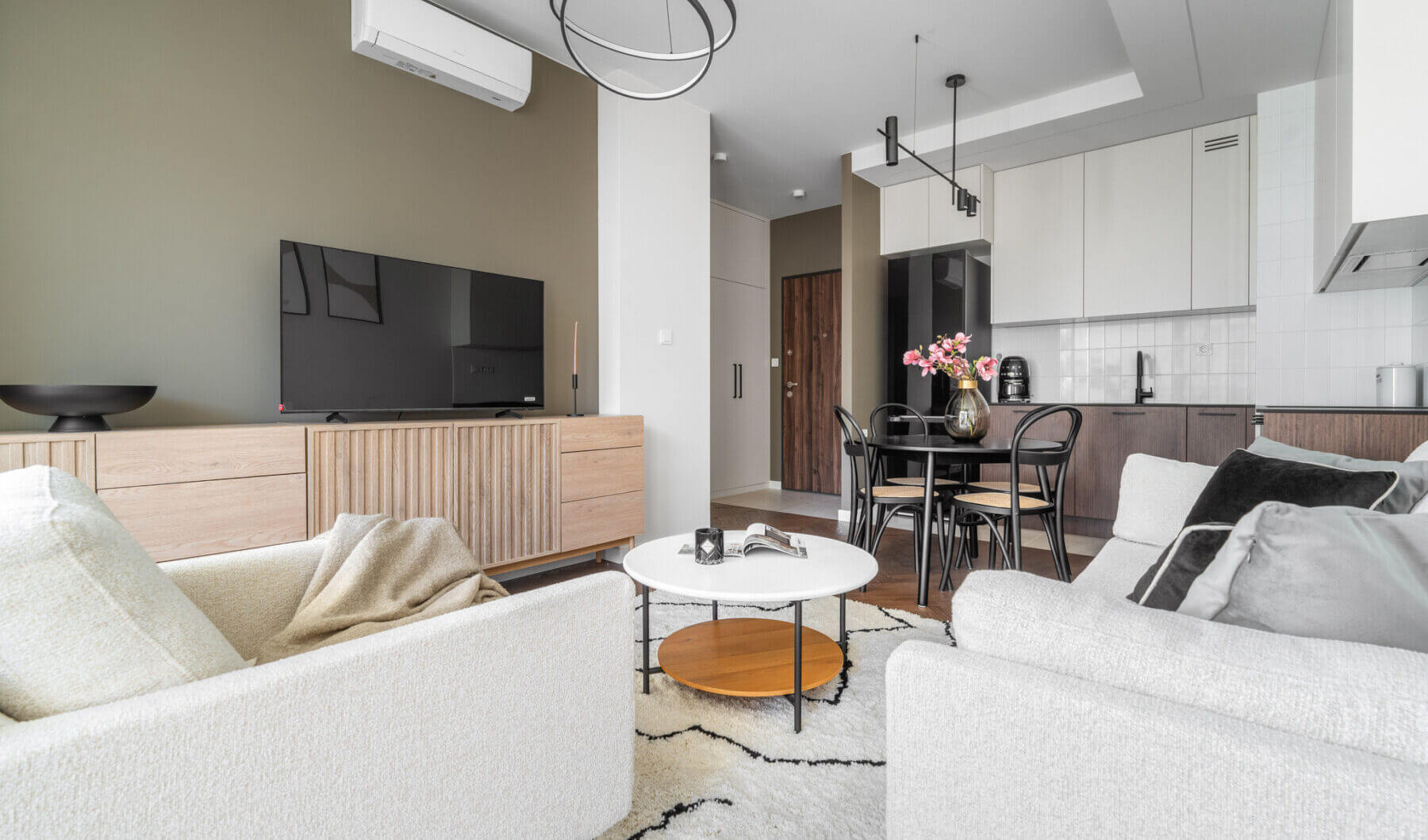 Mieszkanie do wynajęcia - Warszawa, Wilanów, ul. Sarmacka, Vilea Property Butique 2