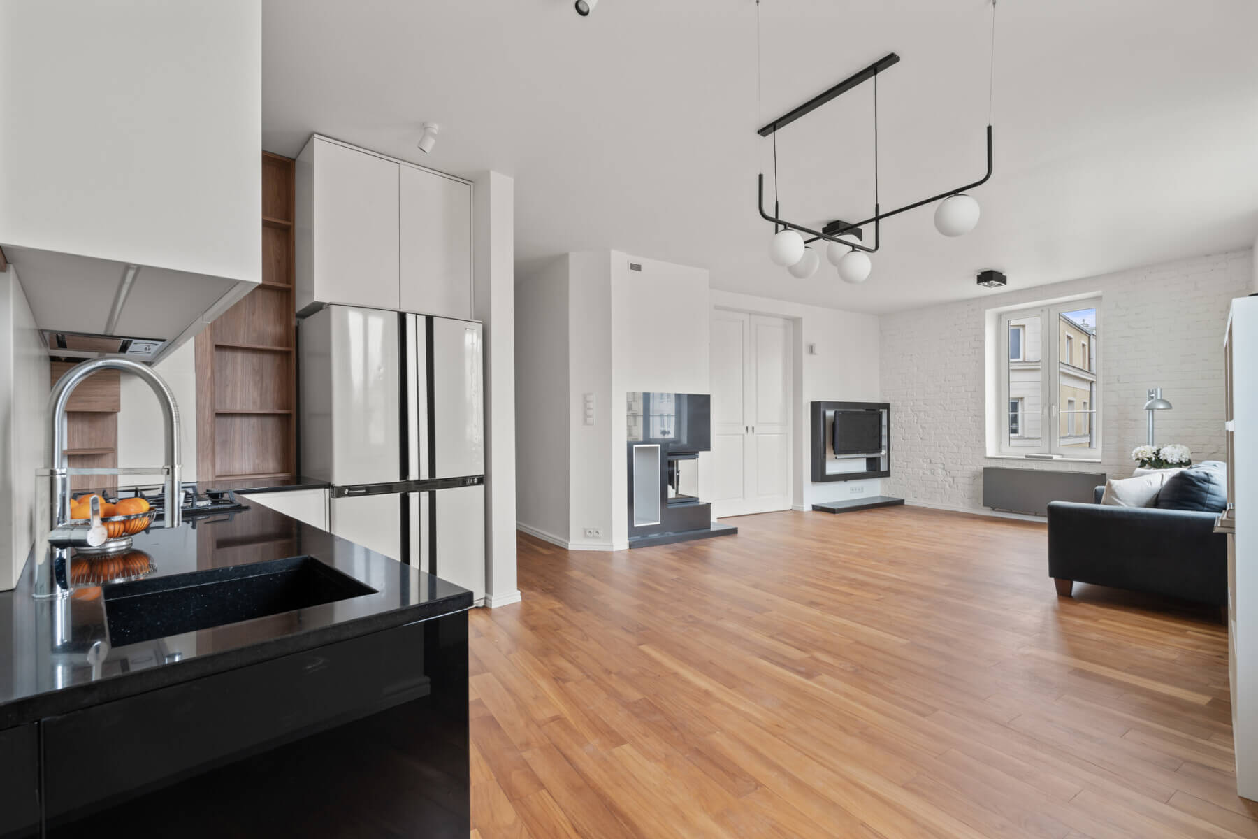 Mieszkanie na sprzedaż - Warszawa, Ochota, ul. Filtrowa, Vilea Property Butique 1