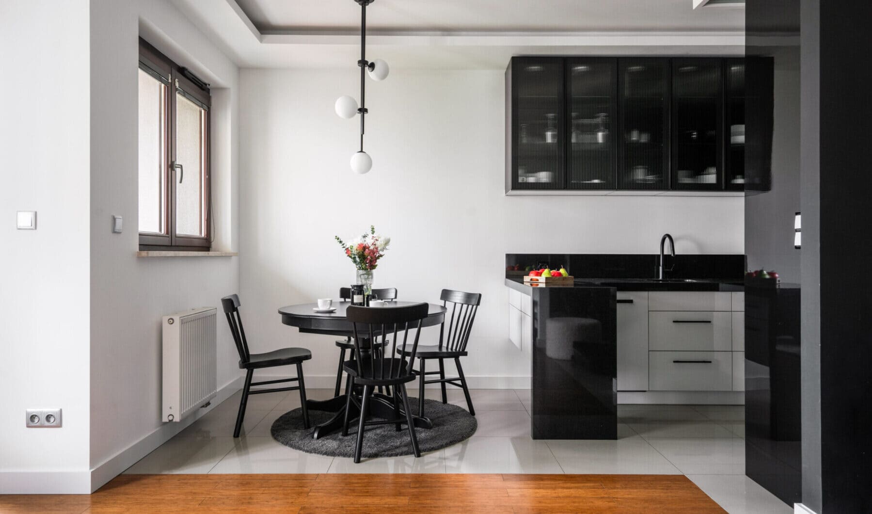 Mieszkanie na sprzedaż - Warszawa, Śródmieście, ul. Pokorna, Vilea Property Butique 3
