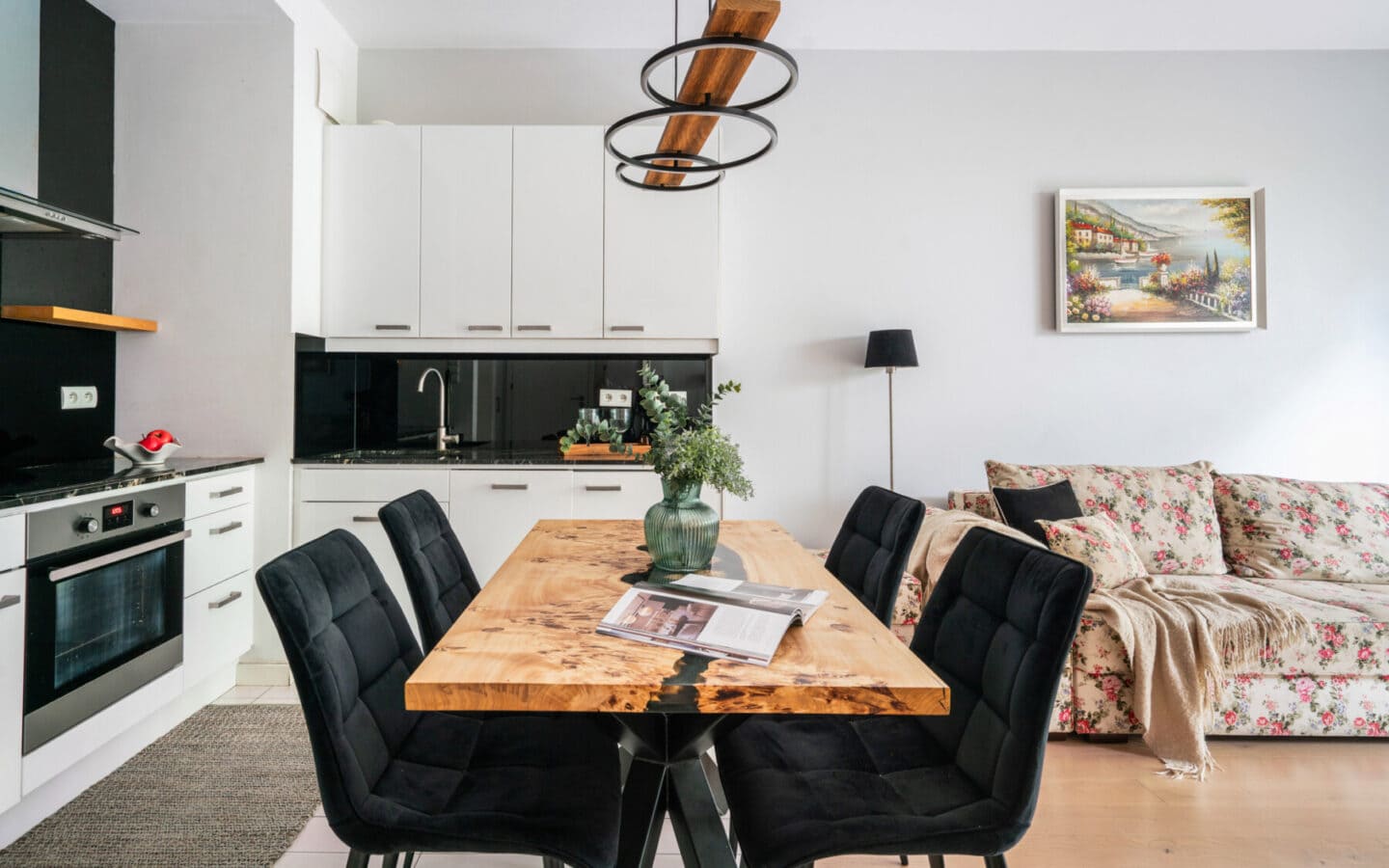 Mieszkanie na sprzedaż - Warszawa, Wilanów, ul. Kazachska, Vilea Property Butique 1