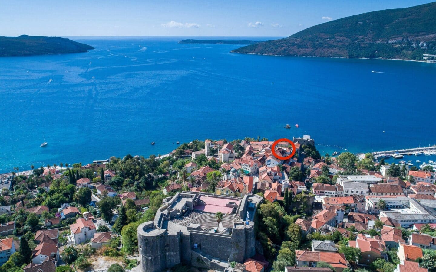 Dom na sprzedaż - Herceg Novi, ul. Stari Grad, Vilea Property Butique 1