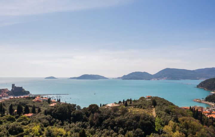 Dom na sprzedaż - La Spezia, Lerici, ul. Via Barcola, Vilea Property Butique 1