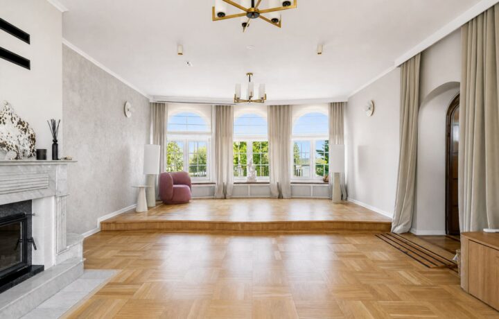 Dom na sprzedaż - Warszawa, Włochy, Vilea Property Butique 1