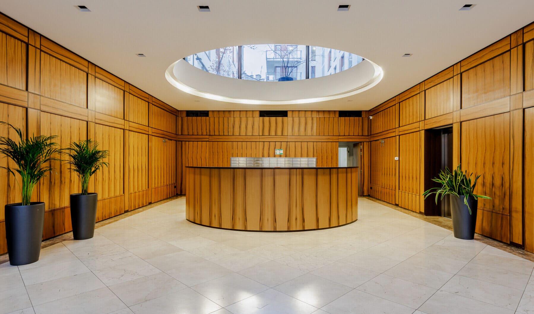 Mieszkanie do wynajęcia - Warszawa, Śródmieście, ul. Piękna, Vilea Property Butique 1
