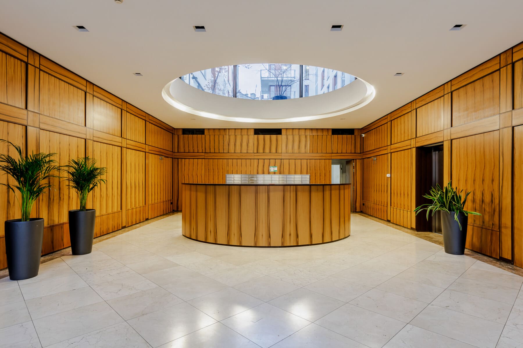 Mieszkanie do wynajęcia - Warszawa, Śródmieście, ul. Piękna, Vilea Property Butique 1