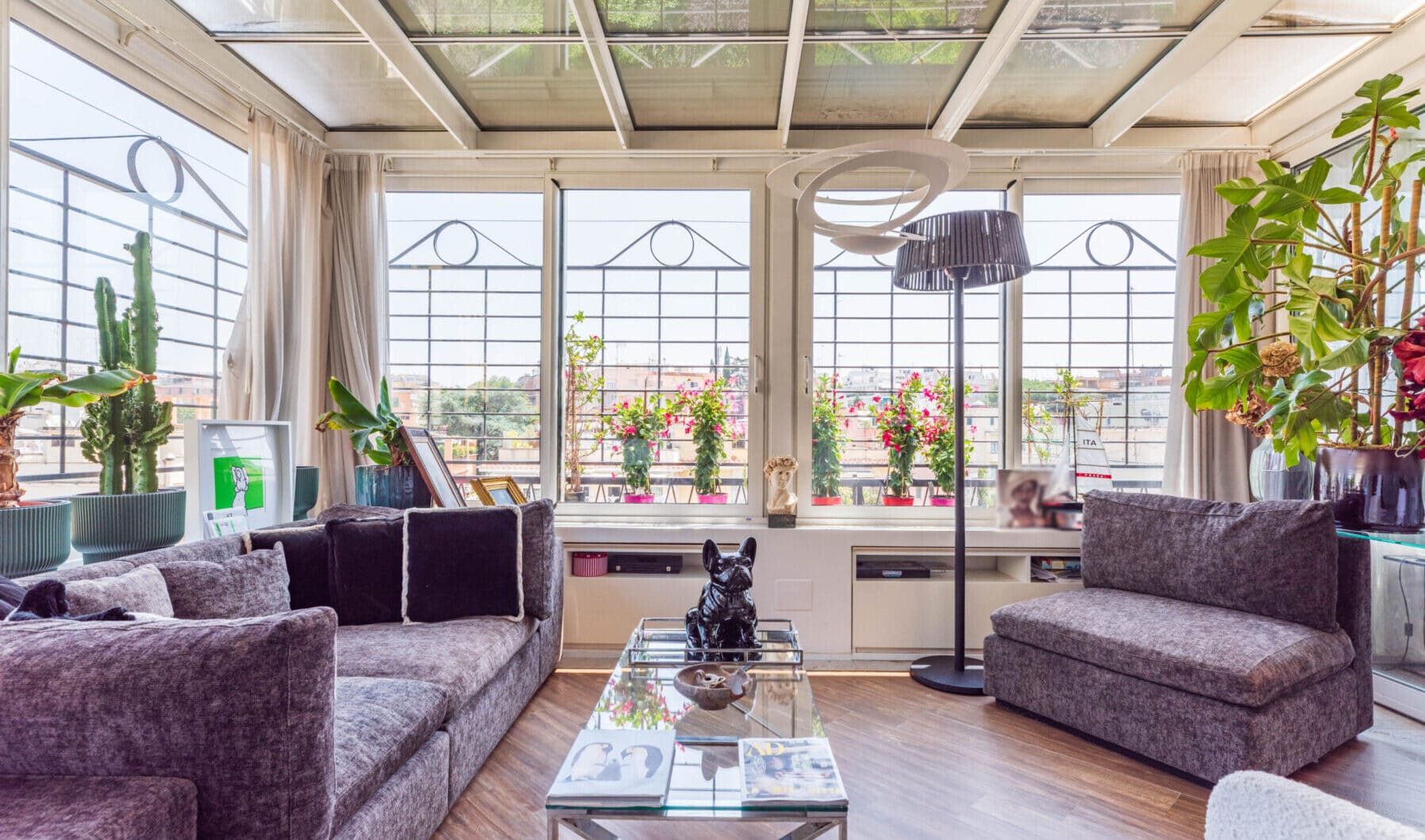Mieszkanie na sprzedaż - Roma, Rome, ul. Via Teodoro Monticelli, Vilea Property Butique 1