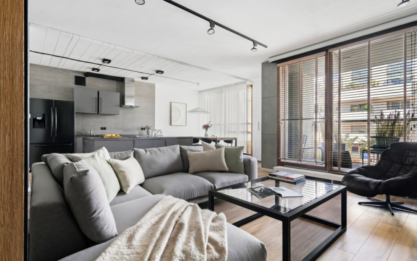Mieszkanie na sprzedaż - Warszawa, Wilanów, ul. Sarmacka, Vilea Property Butique 1